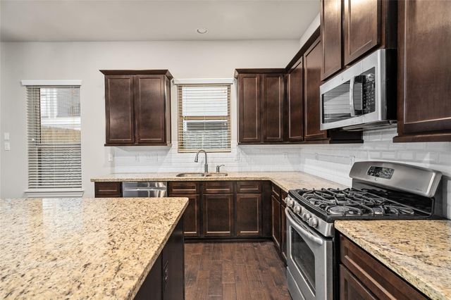 818 Olive Street B, Houston, TX 77007