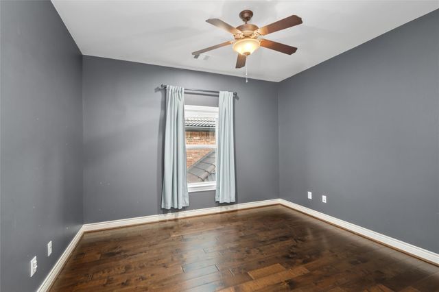 818 Olive Street B, Houston, TX 77007