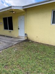 250 NE 41st St 250, Oakland Park, FL 33334