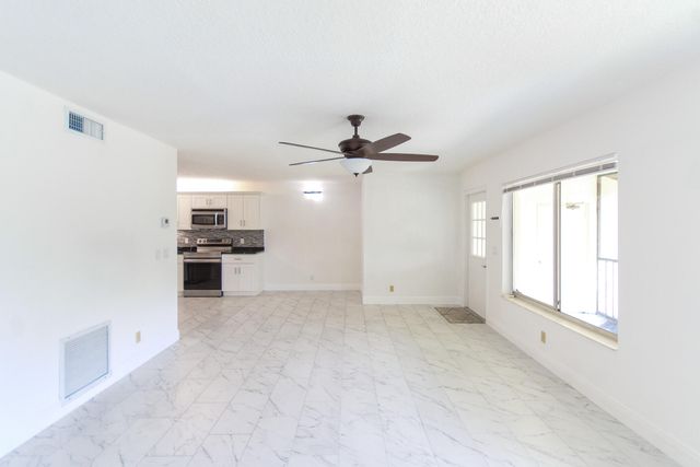 4899 Sable Pine Circle A2, West Palm Beach, FL 33417