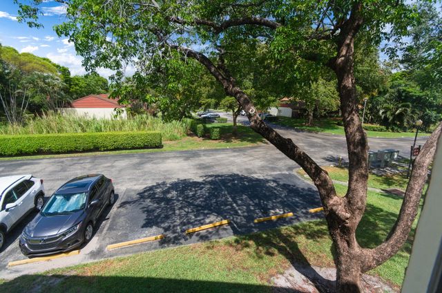 4899 Sable Pine Circle A2, West Palm Beach, FL 33417