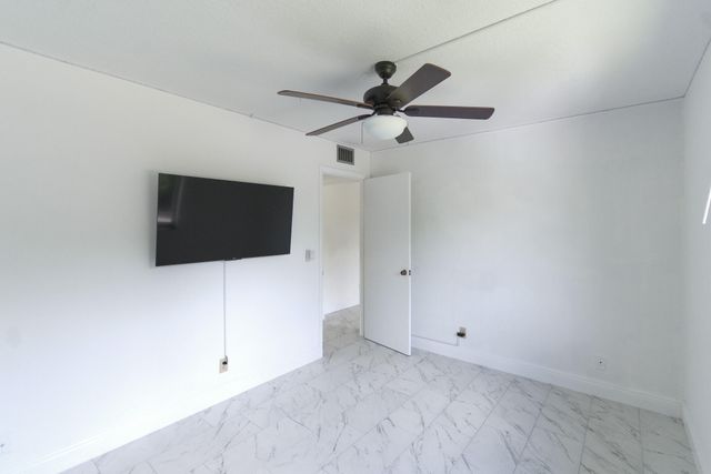 4899 Sable Pine Circle A2, West Palm Beach, FL 33417