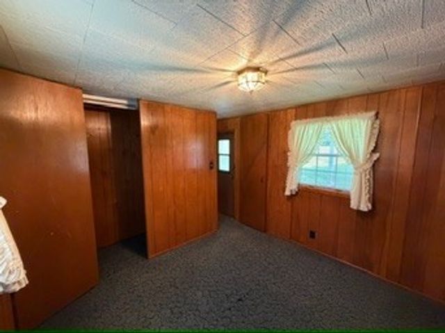 189 Leatherwood Lake Rd, Stewart, TN 37175