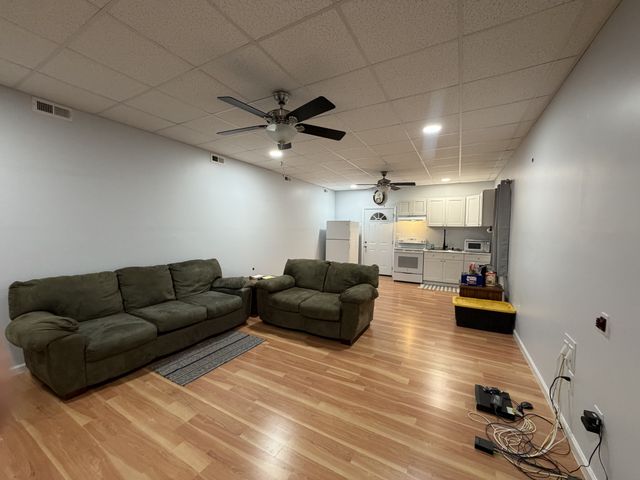 189 Leatherwood Lake Rd, Stewart, TN 37175