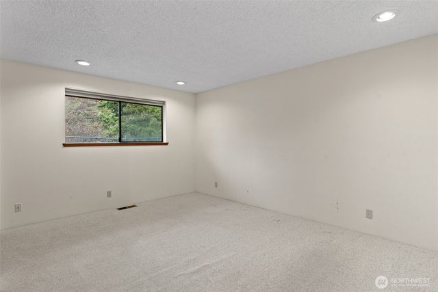 1547 Alpensee Strasse, Leavenworth, WA 98826