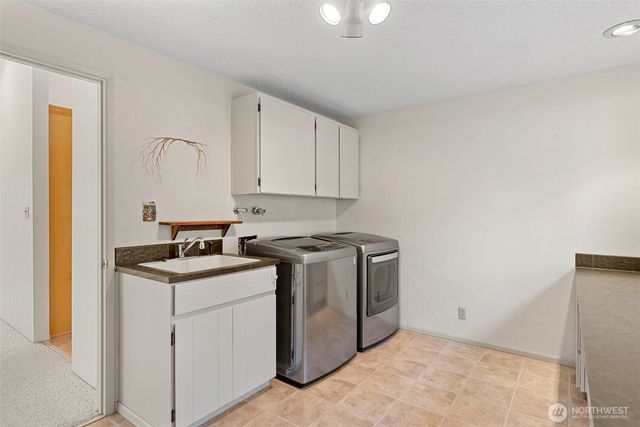 1547 Alpensee Strasse, Leavenworth, WA 98826