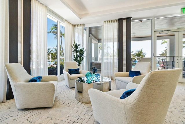 3 Water Club Way 401, North Palm Beach, FL 33408