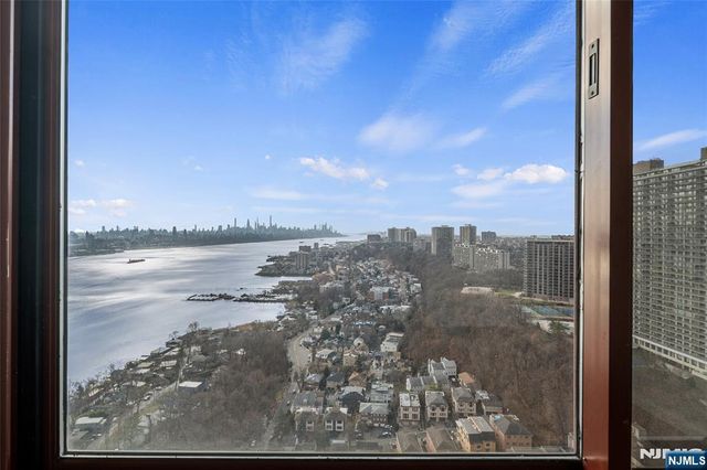 100 Old Palisade Road 3508, Fort Lee, NJ 07024