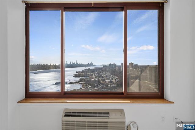 100 Old Palisade Road 3508, Fort Lee, NJ 07024