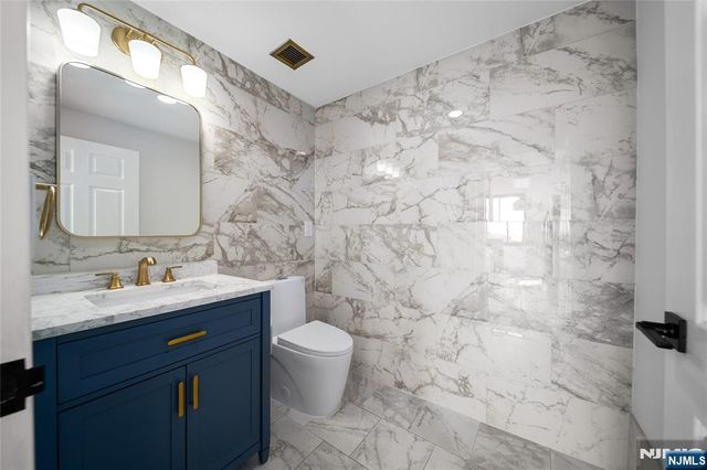 100 Old Palisade Road 3508, Fort Lee, NJ 07024