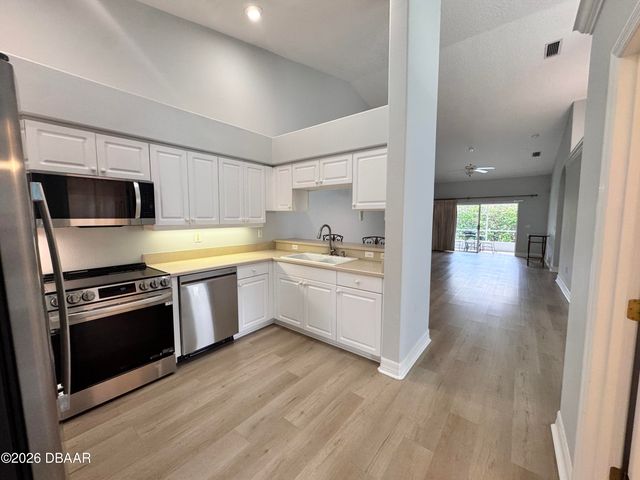 1419 Coconut Palm Circle, Port Orange, FL 32128