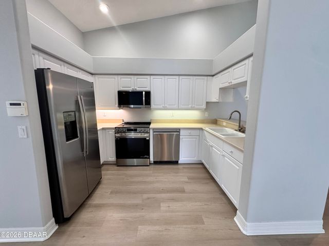 1419 Coconut Palm Circle, Port Orange, FL 32128