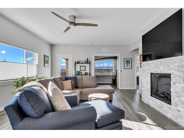 2417 Calais Dr 19-C, Longmont, CO 80504