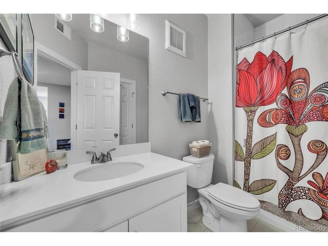 2417 Calais Dr 19-C, Longmont, CO 80504