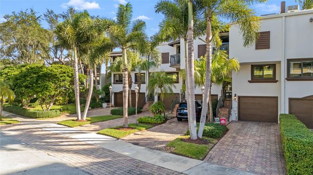 3016 NE 49th Street, Fort Lauderdale, FL 33308