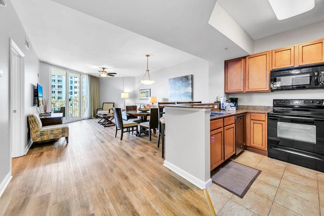 4203 Indian Bayou Trail 1413, Destin, FL 32541
