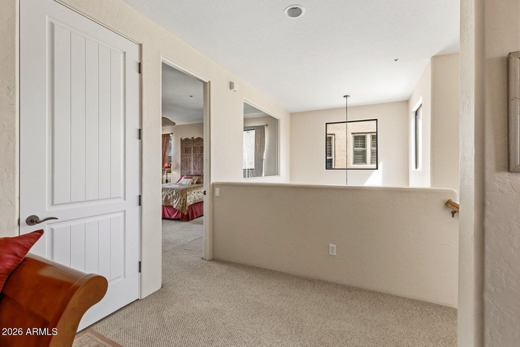 Image 21 of property listing at 10152 E WHITE FEATHER Lane, Scottsdale, AZ 85262