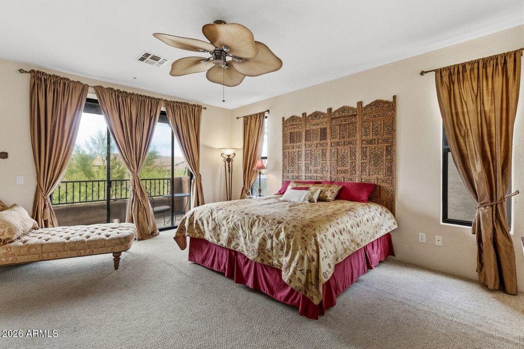 Image 23 of property listing at 10152 E WHITE FEATHER Lane, Scottsdale, AZ 85262