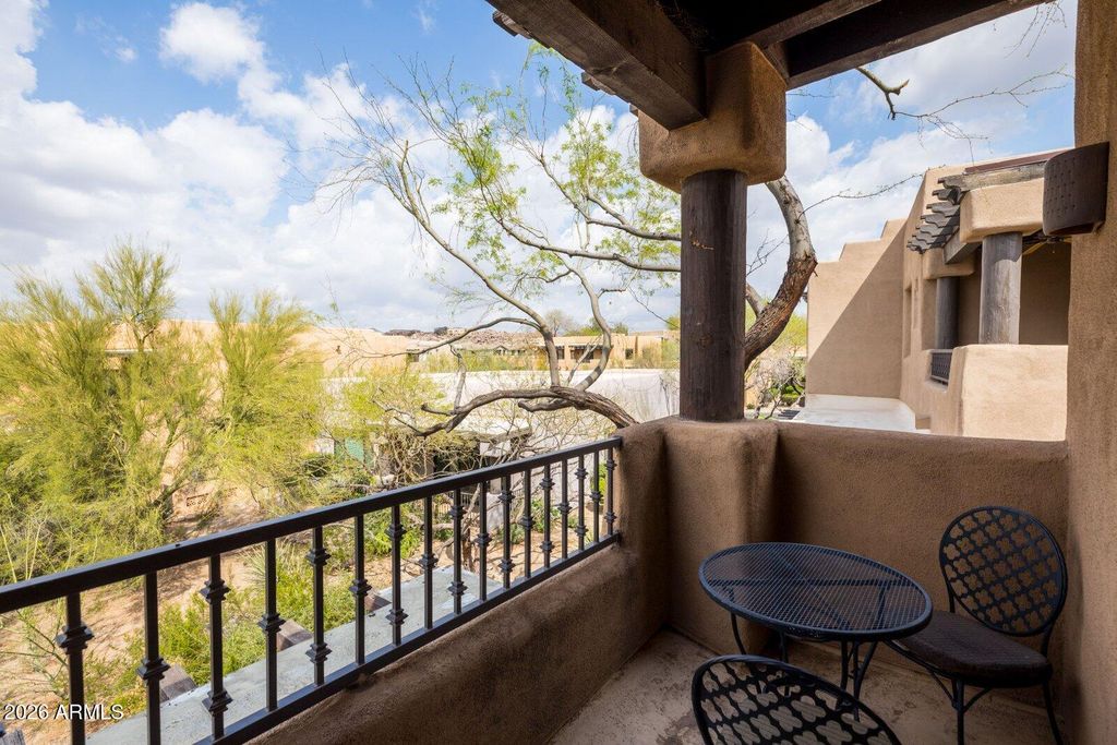 Image 24 of property listing at 10152 E WHITE FEATHER Lane, Scottsdale, AZ 85262