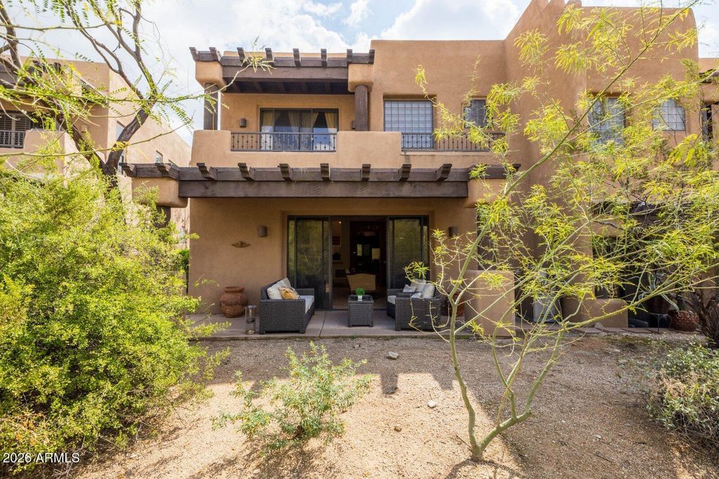 Image 37 of property listing at 10152 E WHITE FEATHER Lane, Scottsdale, AZ 85262