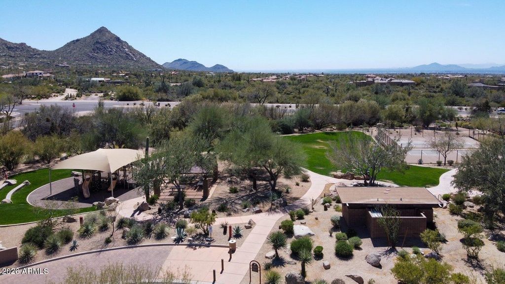 Image 47 of property listing at 10152 E WHITE FEATHER Lane, Scottsdale, AZ 85262