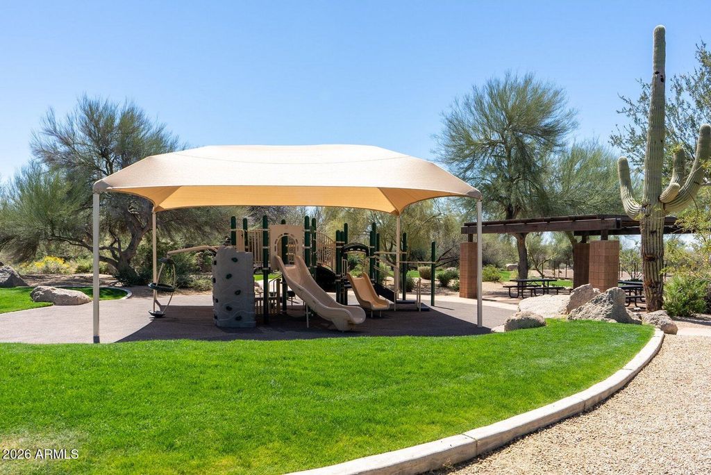 Image 50 of property listing at 10152 E WHITE FEATHER Lane, Scottsdale, AZ 85262