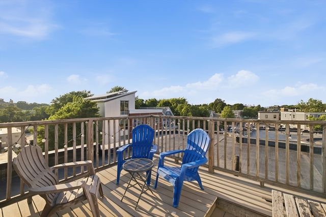 1810 Dorchester Ave 7, Boston, MA 02124