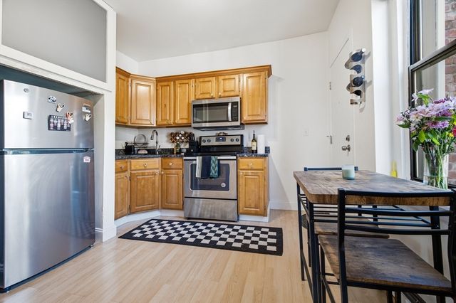 1810 Dorchester Ave 7, Boston, MA 02124