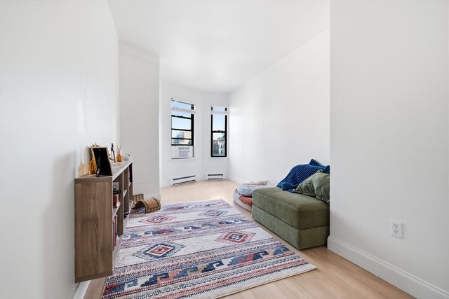 1810 Dorchester Ave 7, Boston, MA 02124