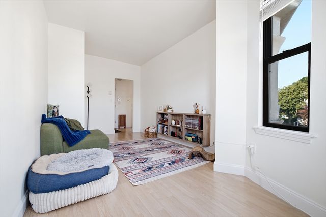 1810 Dorchester Ave 7, Boston, MA 02124