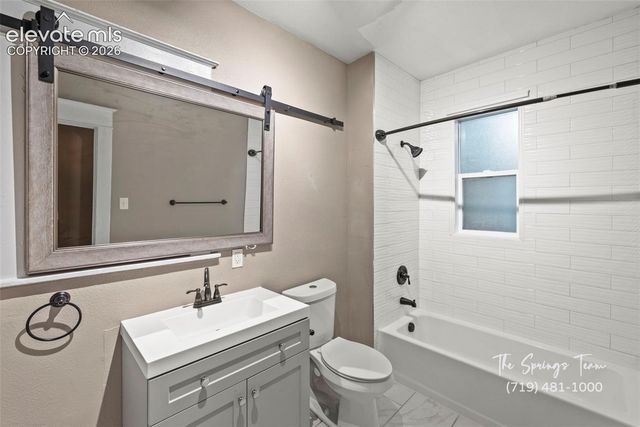 1130 W Colorado Avenue, Colorado Springs, CO 80904