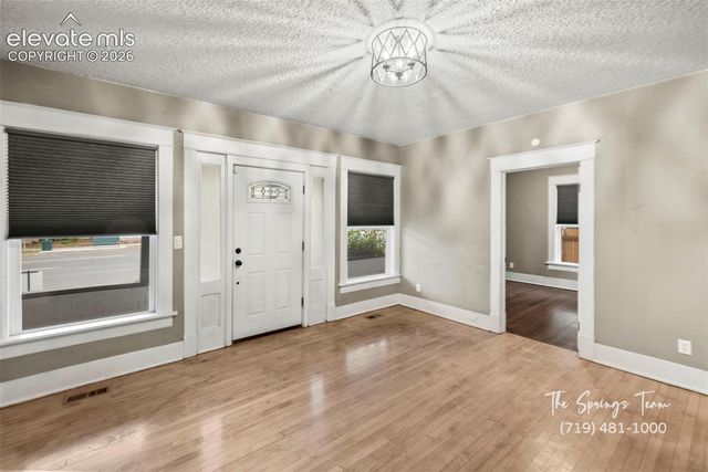 1130 W Colorado Avenue, Colorado Springs, CO 80904
