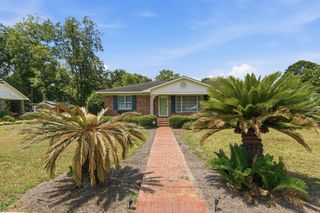 352 E Main Street, Harleyville, SC 29448