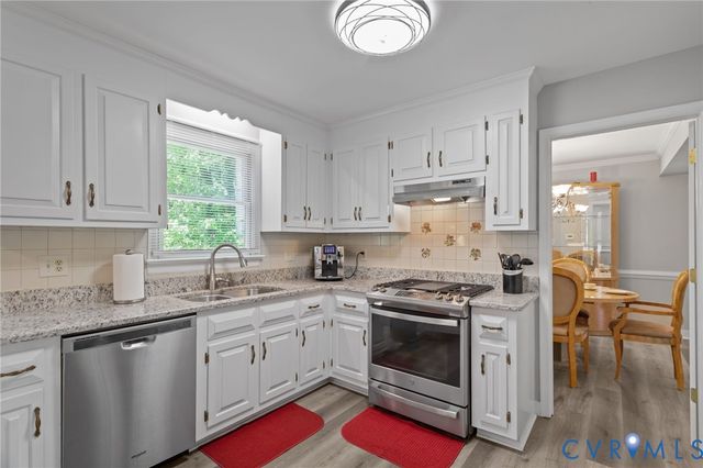 14408 Huntgate Woods Rd, Chesterfield, VA 23112