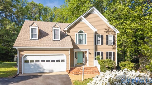 14408 Huntgate Woods Rd, Chesterfield, VA 23112