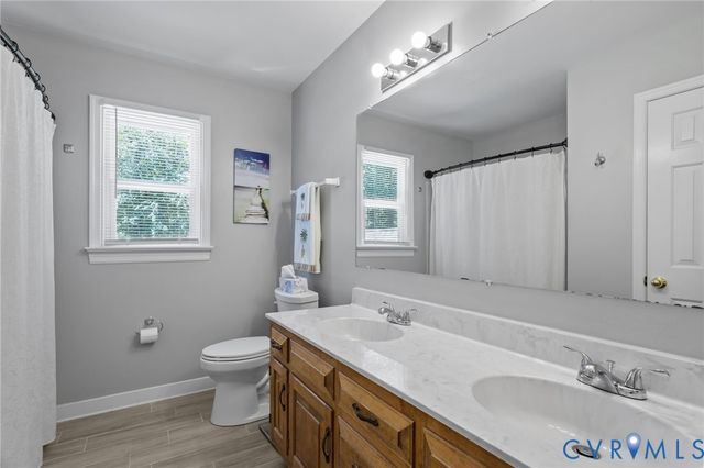 14408 Huntgate Woods Rd, Chesterfield, VA 23112