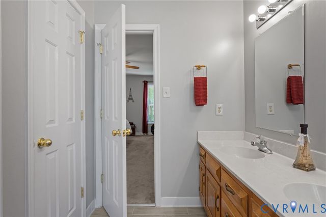 14408 Huntgate Woods Rd, Chesterfield, VA 23112