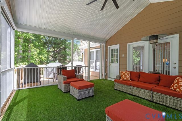 14408 Huntgate Woods Rd, Chesterfield, VA 23112