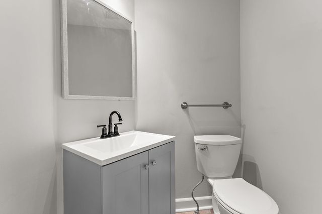 12060 48th Avenue N, Plymouth, MN 55442