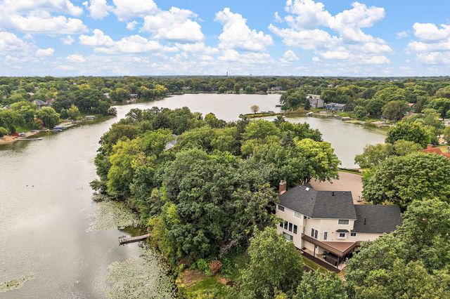 12060 48th Avenue N, Plymouth, MN 55442