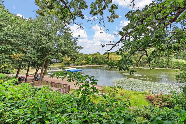 12060 48th Avenue N, Plymouth, MN 55442