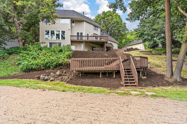 12060 48th Avenue N, Plymouth, MN 55442