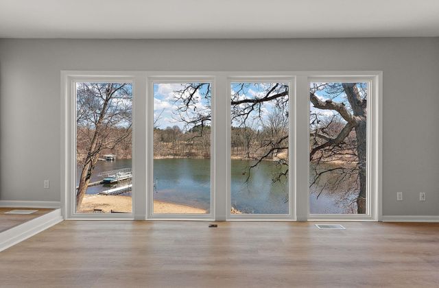 12060 48th Avenue N, Plymouth, MN 55442