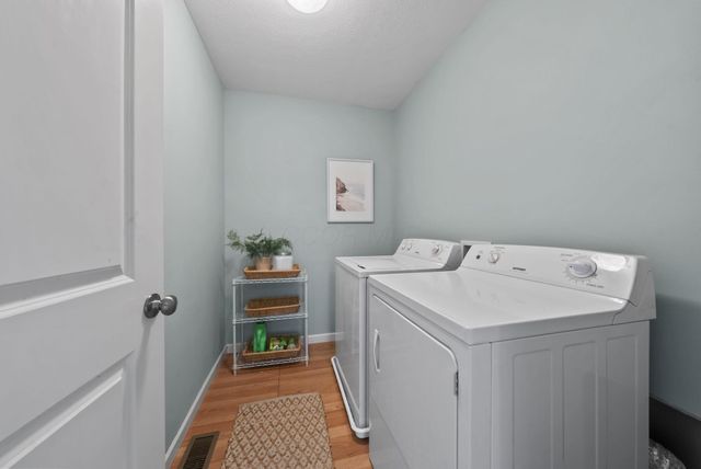 543 Sunbury Meadows Drive, Sunbury, OH 43074