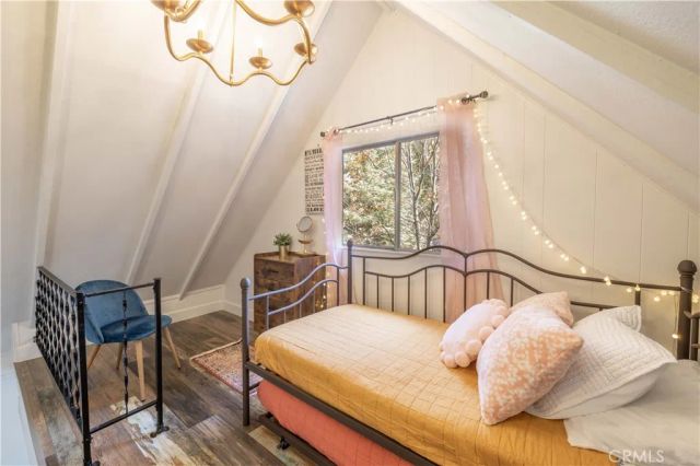 31771 Christmas Tree Lane, Running Springs, CA 92382