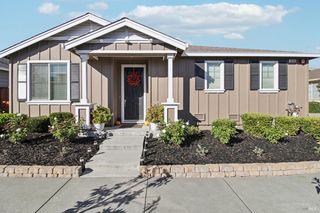 2455 Avignon Cir, Santa Rosa, CA 95403