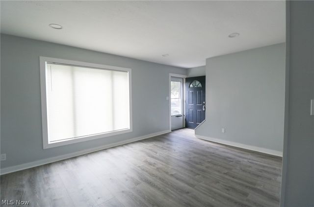 4319 W 189 Street, Cleveland, OH 44135