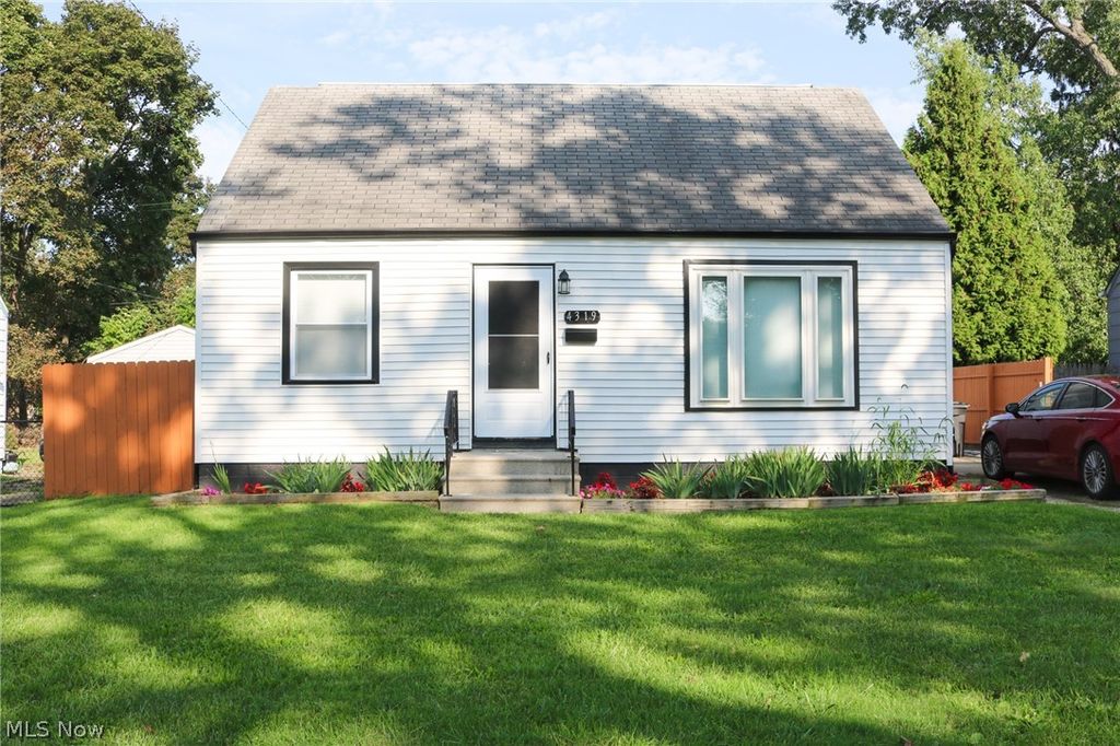 4319 W 189 Street, Cleveland, OH 44135