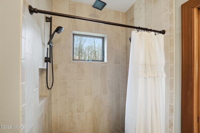 16823 Hauss Road, Wapakoneta, OH 45895