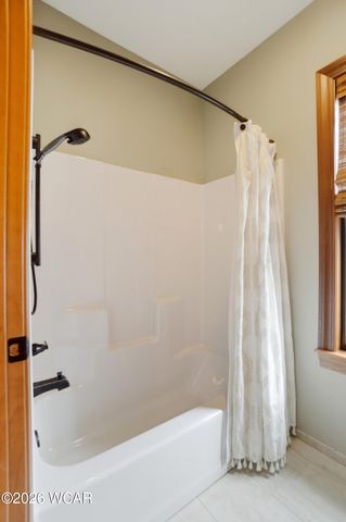 16823 Hauss Road, Wapakoneta, OH 45895